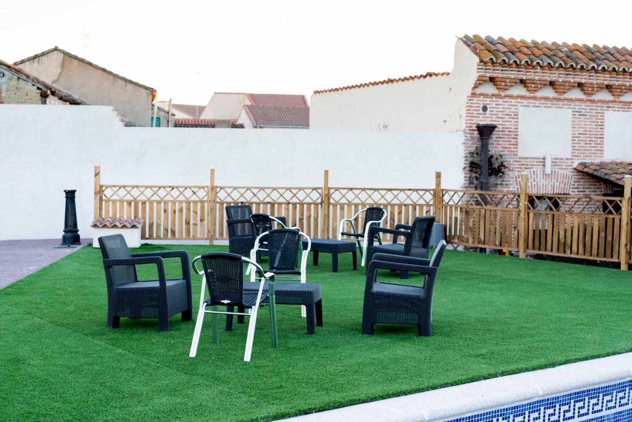Hosteria Del Mudejar Avila Velayos Екстериор снимка
