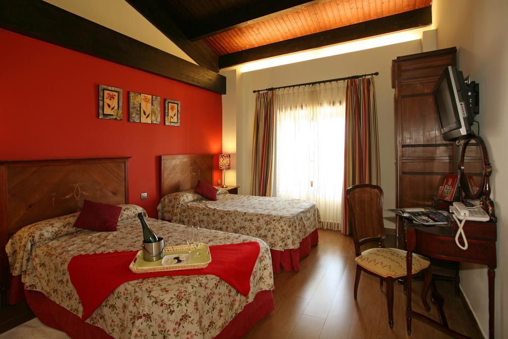 Hosteria Del Mudejar Avila Velayos Екстериор снимка