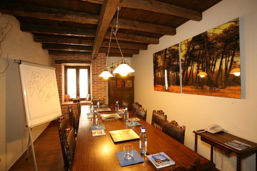 Hosteria Del Mudejar Avila Velayos Екстериор снимка